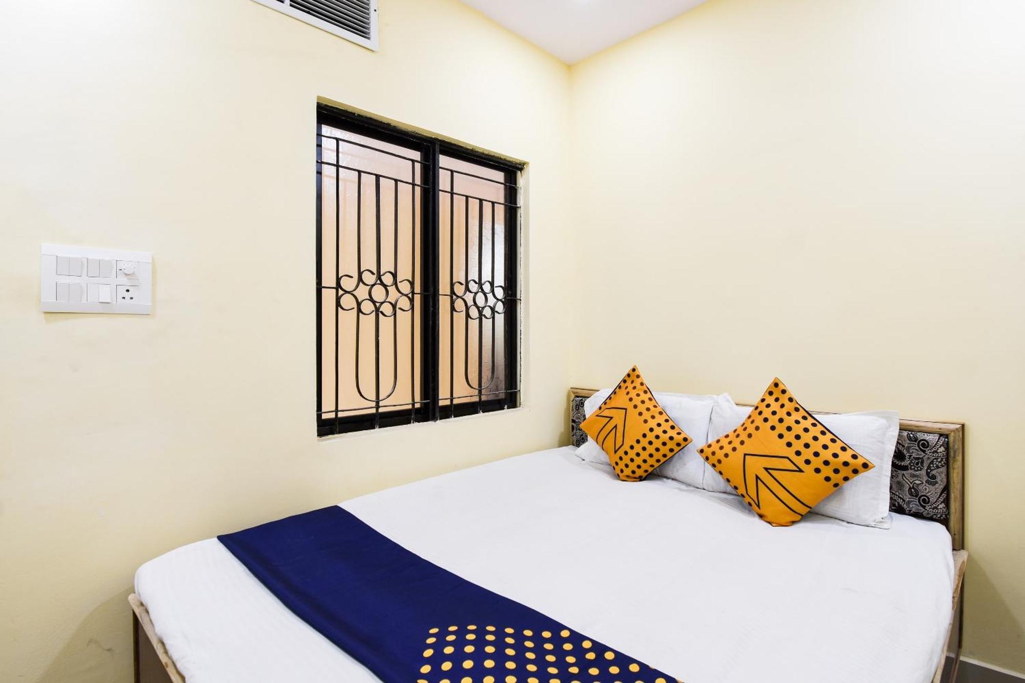 Hotel O Gaurav Guest House Нагпур Екстериор снимка