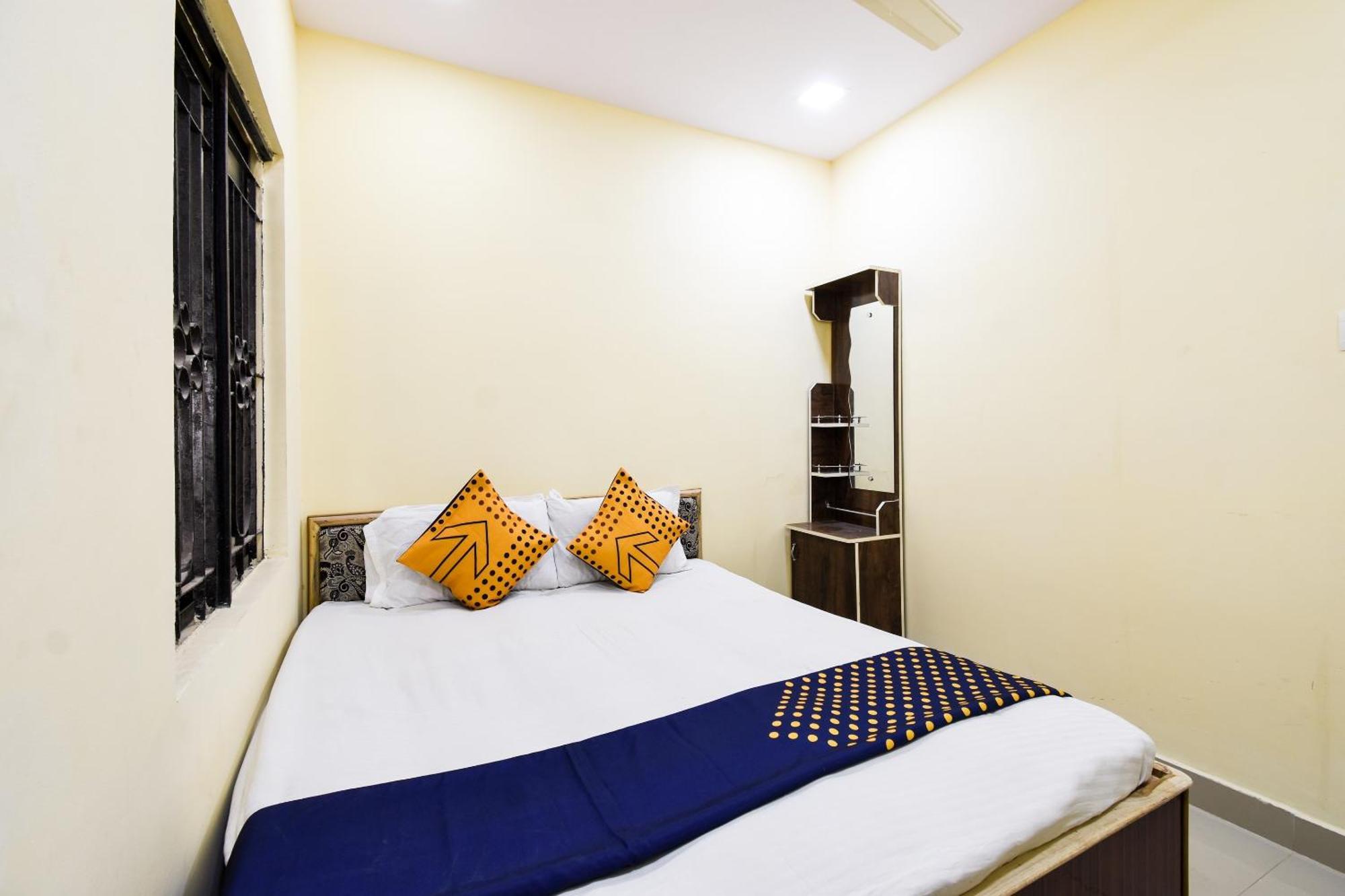 Hotel O Gaurav Guest House Нагпур Екстериор снимка
