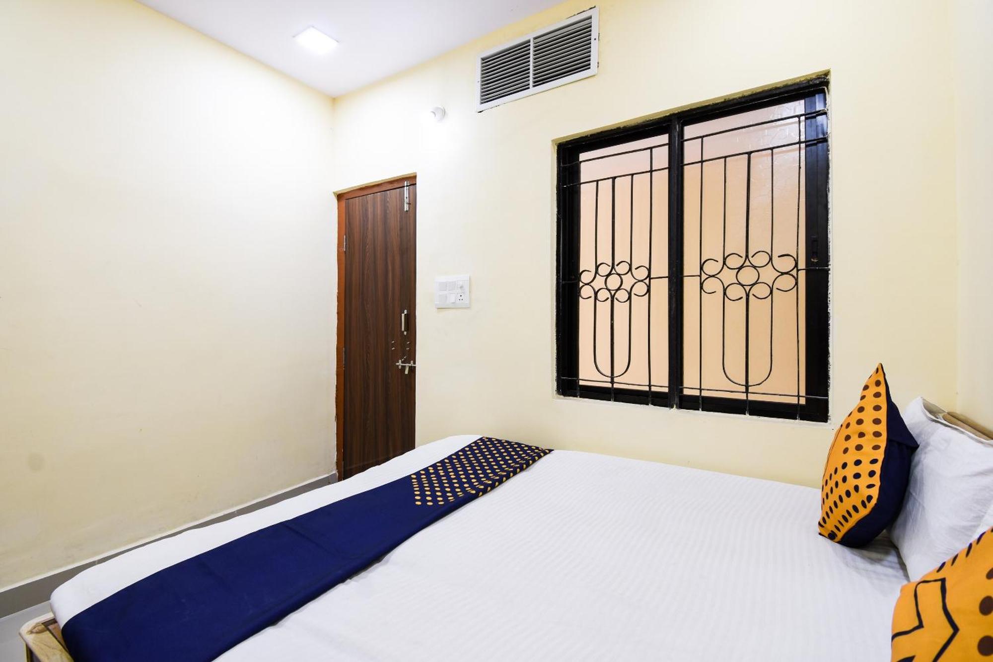 Hotel O Gaurav Guest House Нагпур Екстериор снимка