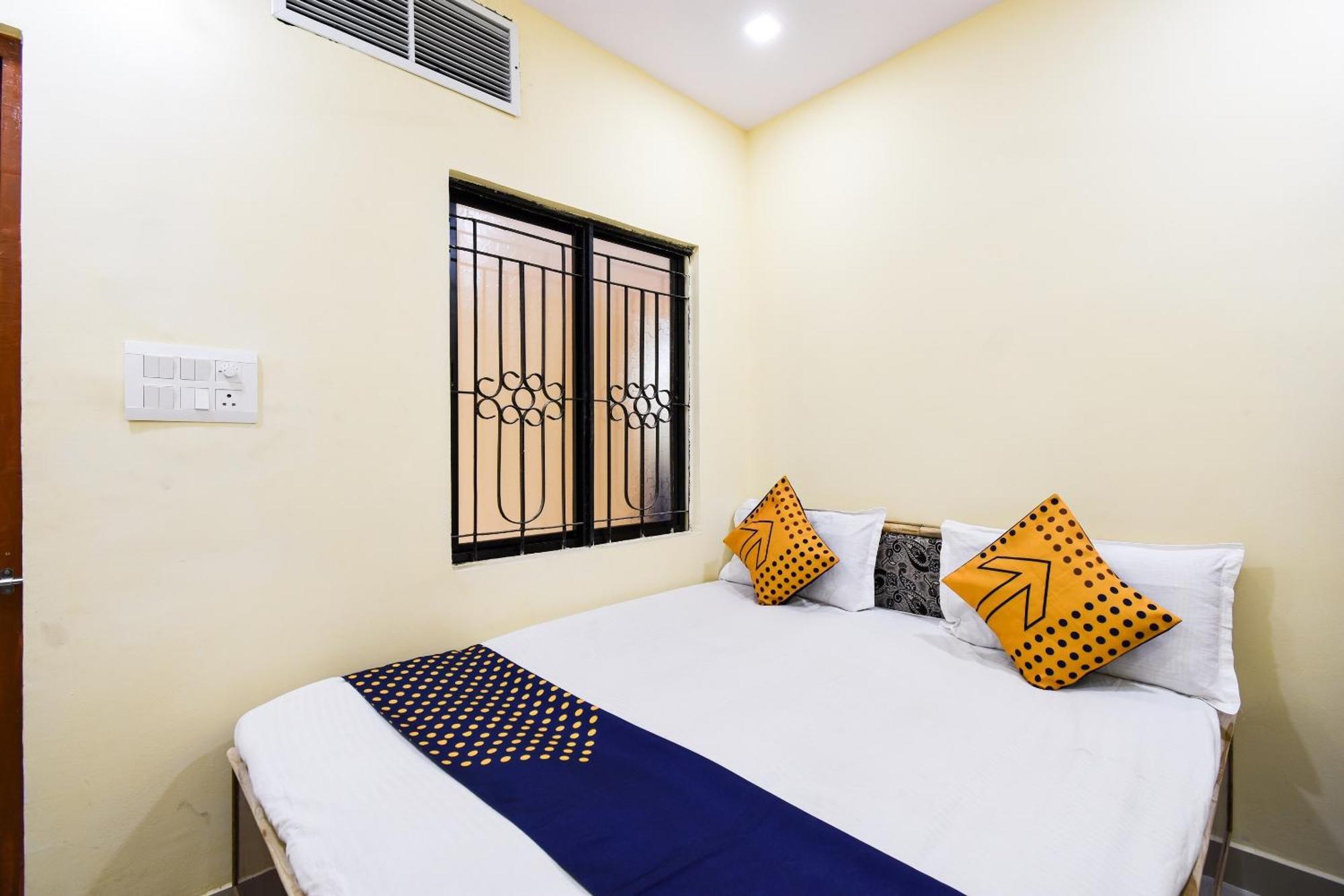 Hotel O Gaurav Guest House Нагпур Екстериор снимка